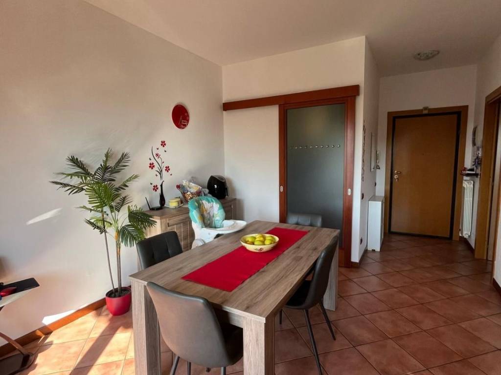 appartamento in vendita a Cislago