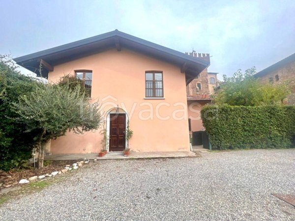 casa indipendente in vendita a Cislago