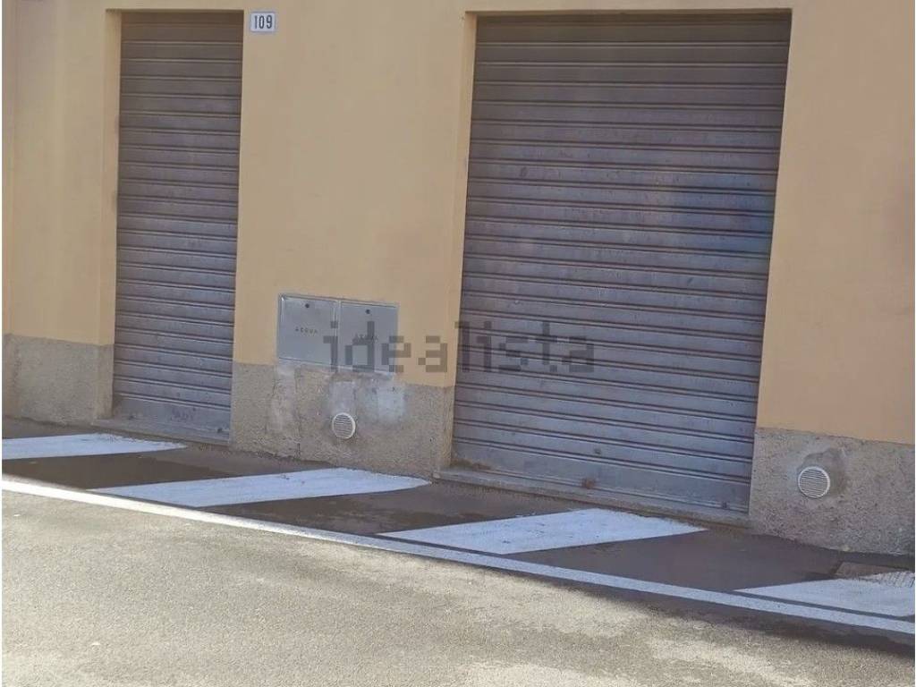 negozio in vendita a Cislago