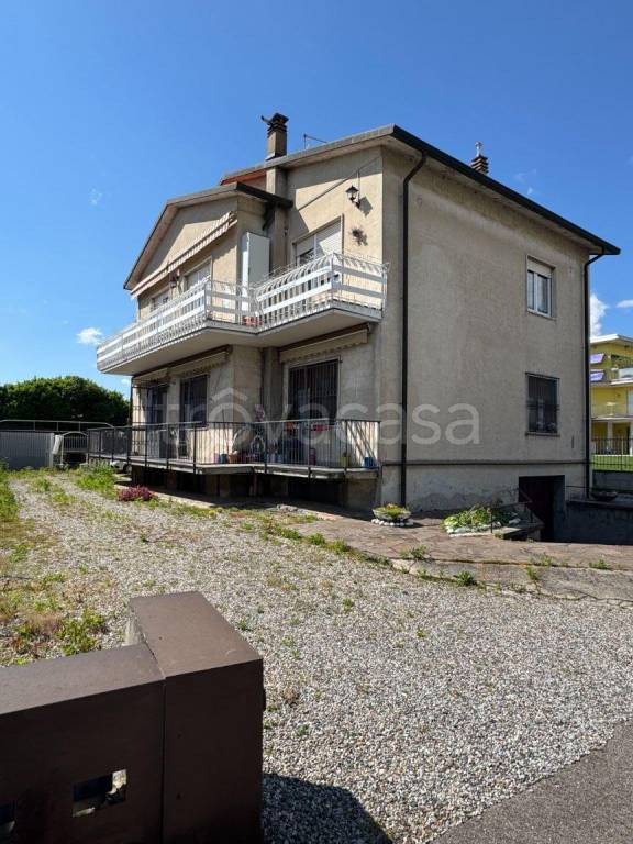 appartamento in vendita a Cislago