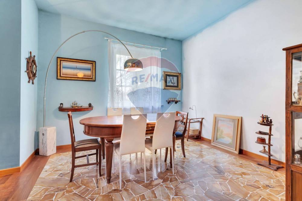 casa indipendente in vendita a Cislago