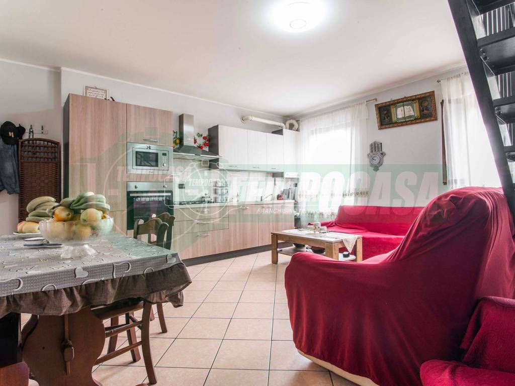 appartamento in vendita a Cislago