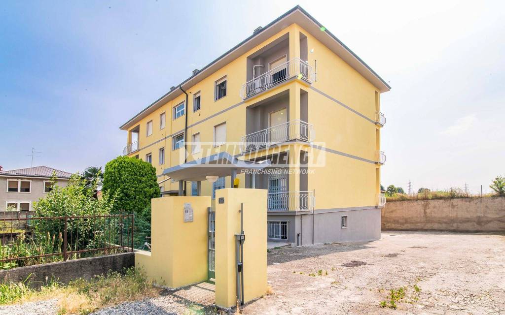 appartamento in vendita a Cislago