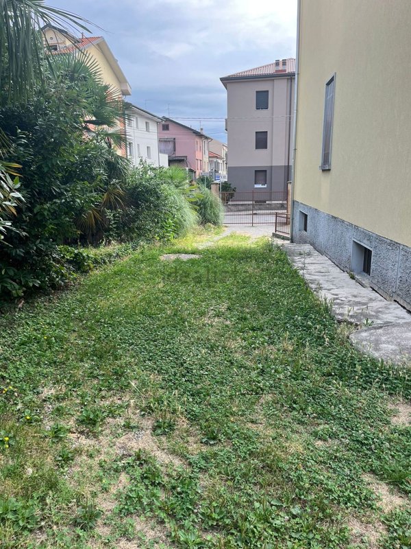 appartamento in vendita a Cislago