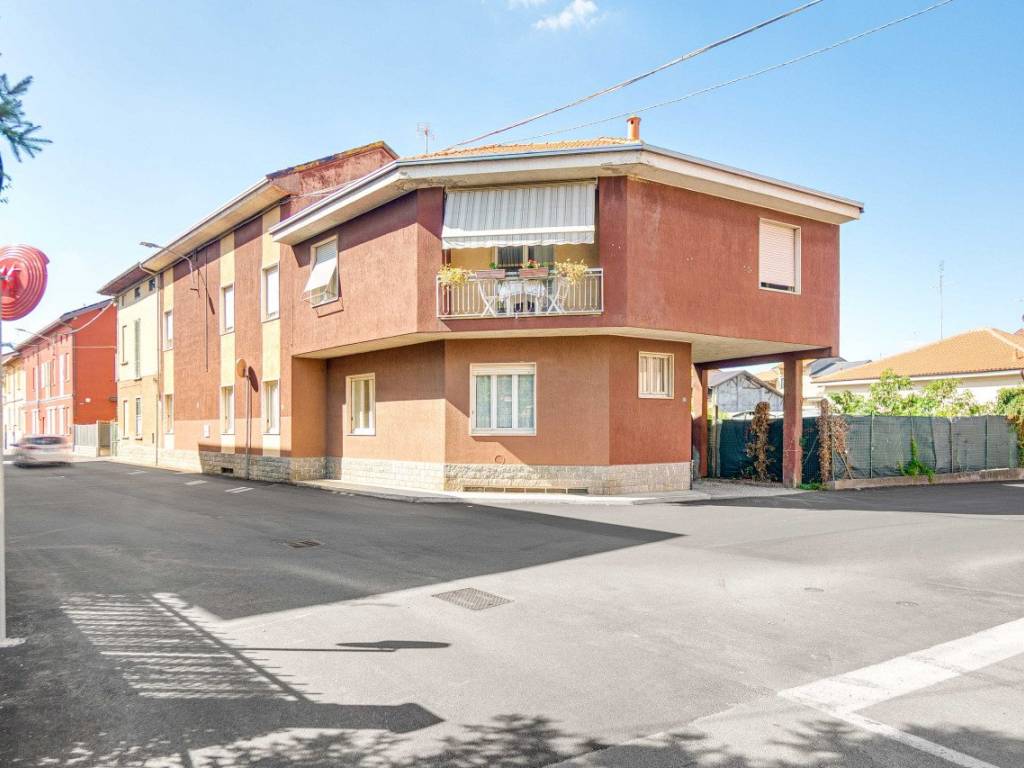 appartamento in vendita a Cislago