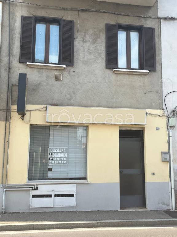 negozio in vendita a Cislago