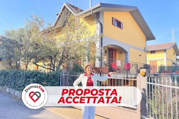 casa indipendente in vendita a Cislago in zona Massina