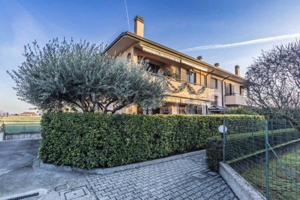 appartamento in vendita a Cislago