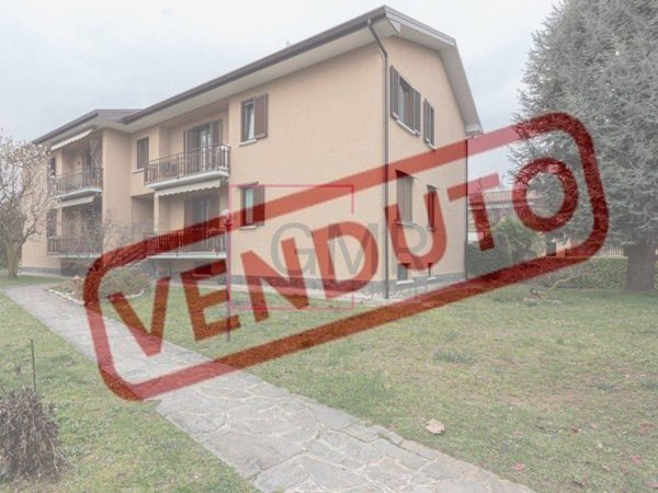 appartamento in vendita a Cislago