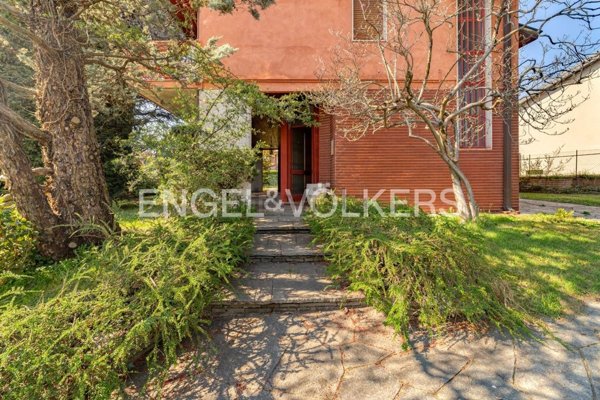 casa indipendente in vendita a Cislago