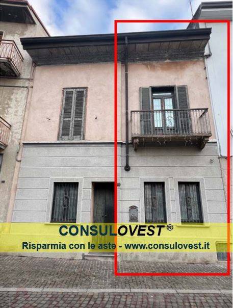 casa indipendente in vendita a Cislago