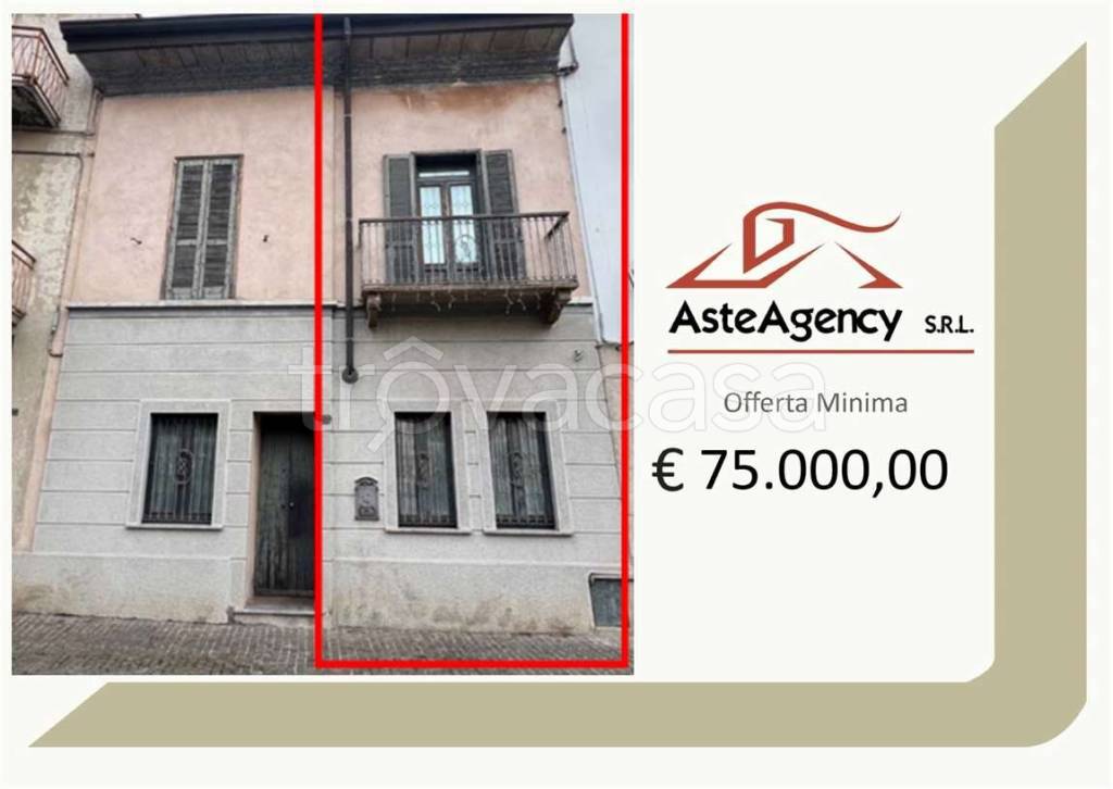 casa indipendente in vendita a Cislago