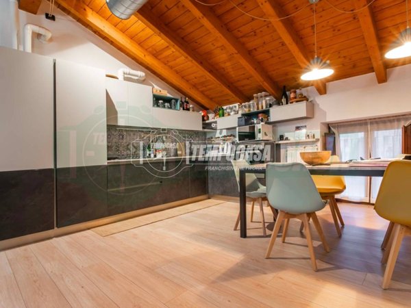 appartamento in vendita a Cislago