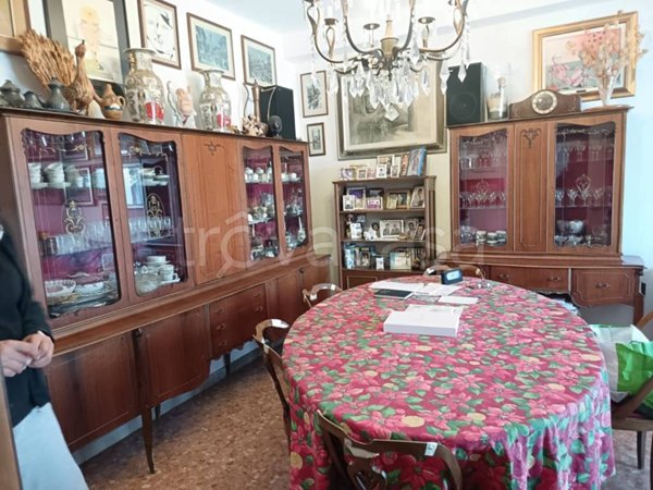 appartamento in vendita a Cislago in zona Massina