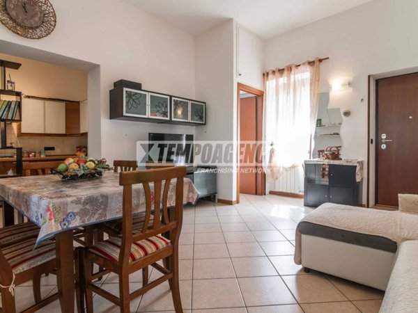 appartamento in vendita a Cislago in zona Massina