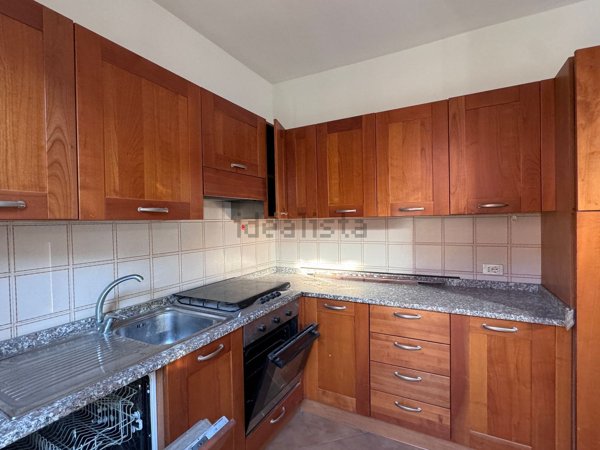 casa indipendente in vendita a Cittiglio