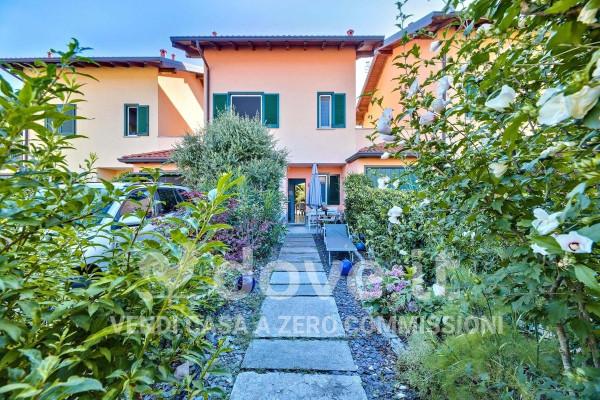 casa indipendente in vendita a Cittiglio