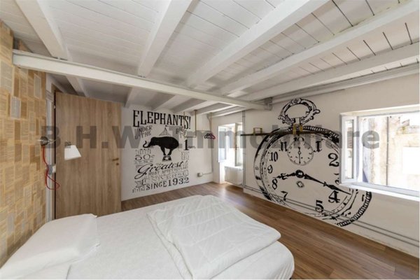 casa indipendente in vendita a Cittiglio in zona Vararo