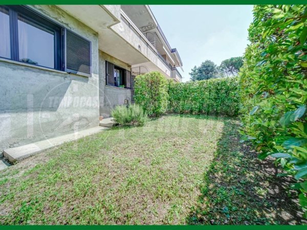 casa indipendente in vendita a Cittiglio