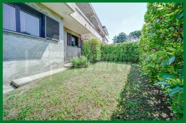 casa indipendente in vendita a Cittiglio