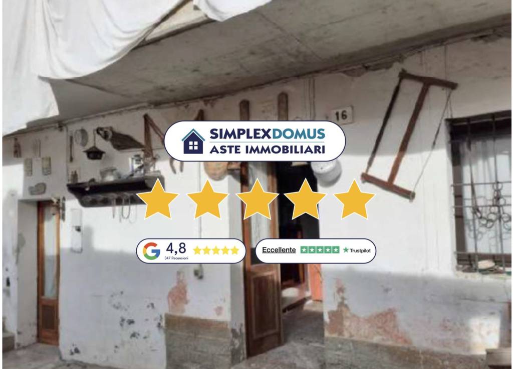 appartamento in vendita a Cittiglio in zona Vararo