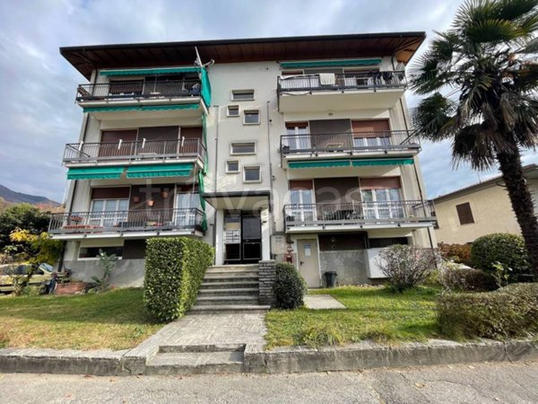 appartamento in vendita a Cittiglio in zona Fracce