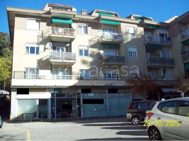 appartamento in vendita a Cittiglio in zona Fracce