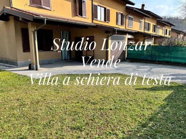 casa indipendente in vendita a Cittiglio