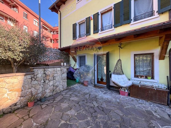 appartamento in vendita a Clivio