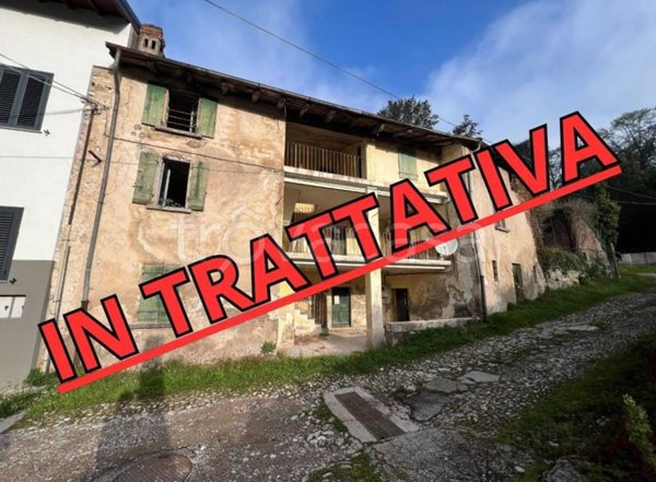 casa semindipendente in vendita a Clivio
