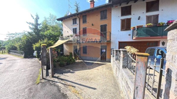 appartamento in vendita a Clivio