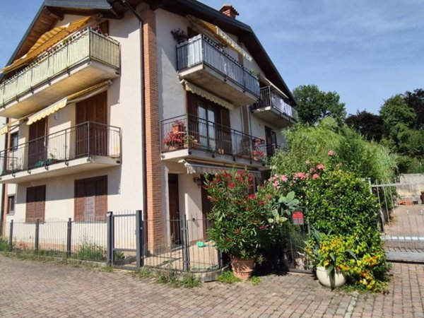 appartamento in vendita a Clivio
