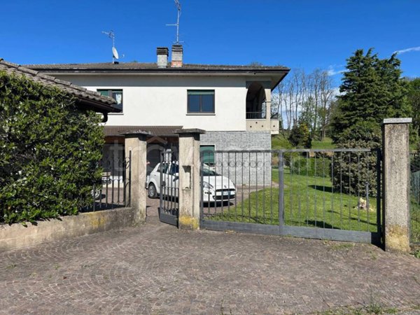 appartamento in vendita a Clivio