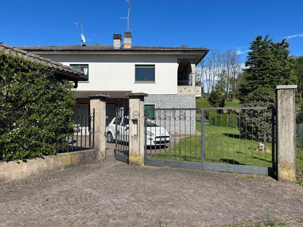 appartamento in vendita a Clivio