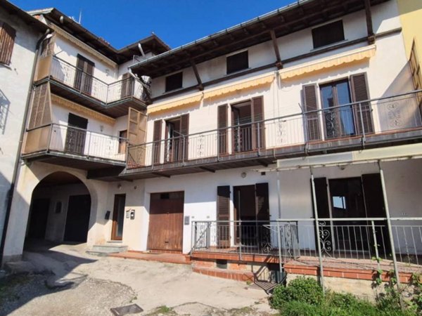 appartamento in vendita a Clivio