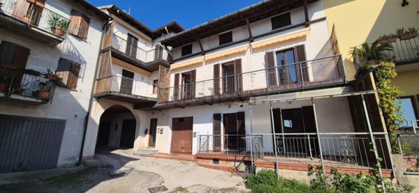 appartamento in vendita a Clivio
