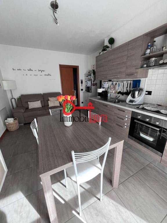 appartamento in vendita a Clivio
