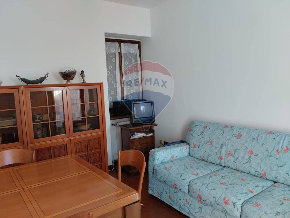 appartamento in vendita a Cocquio-Trevisago