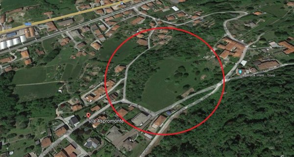 terreno agricolo in vendita a Cocquio-Trevisago