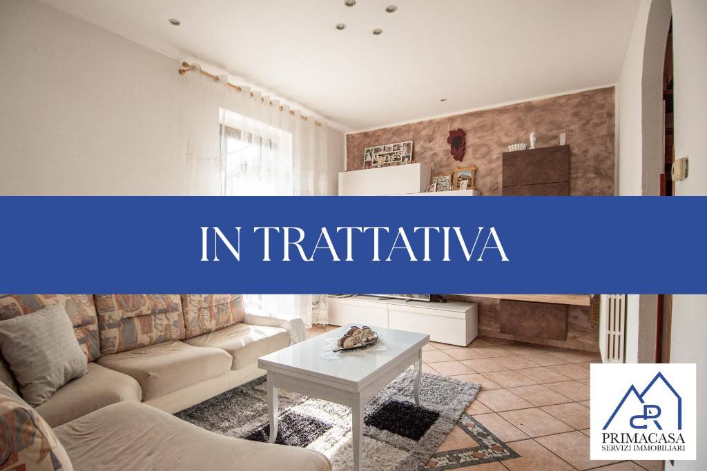 appartamento in vendita a Cocquio-Trevisago