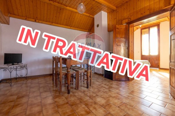 appartamento in vendita a Cocquio-Trevisago