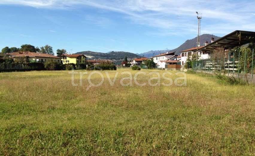 appartamento in vendita a Cocquio-Trevisago
