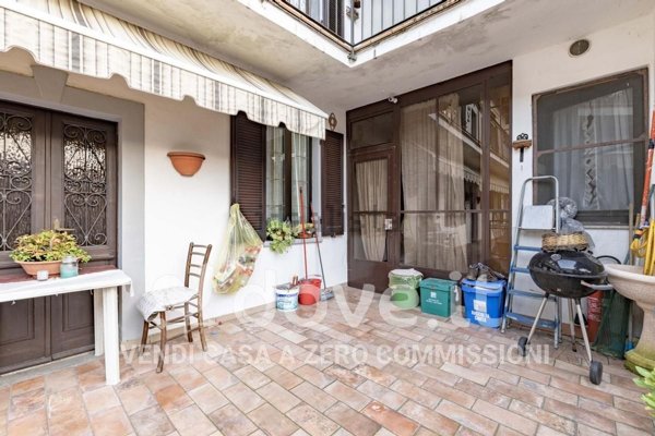 appartamento in vendita a Cocquio-Trevisago