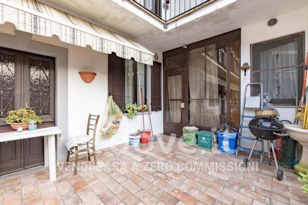 appartamento in vendita a Cocquio-Trevisago