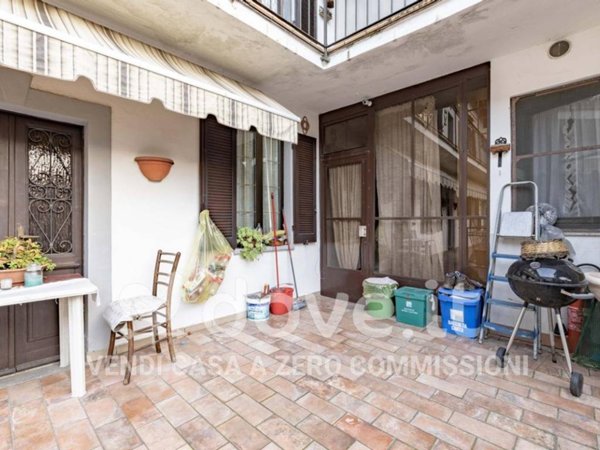 appartamento in vendita a Cocquio-Trevisago