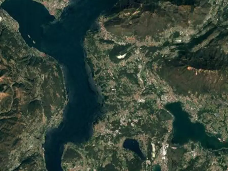 terreno agricolo in vendita a Cocquio-Trevisago