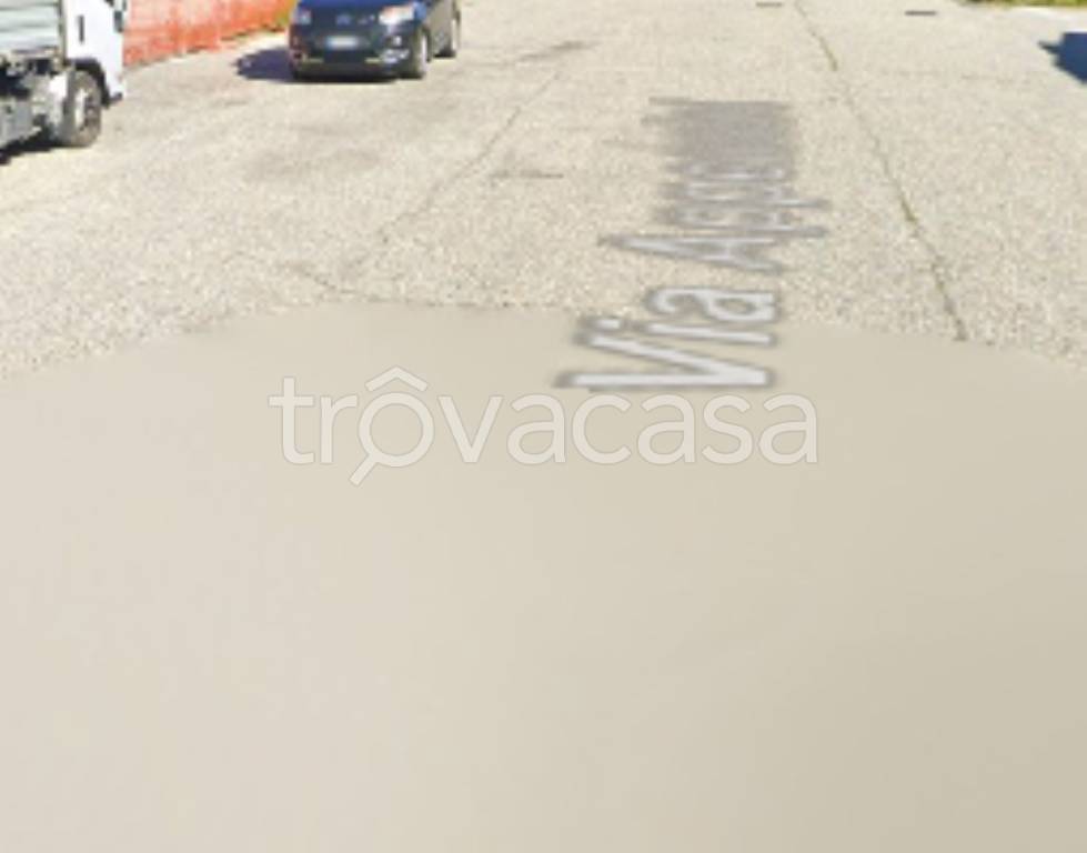 terreno edificabile in vendita a Cocquio-Trevisago