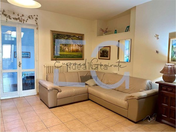 appartamento in vendita a Cocquio-Trevisago