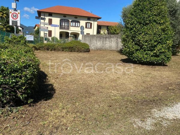 terreno agricolo in vendita a Cocquio-Trevisago