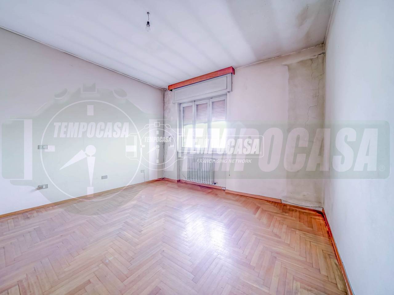 appartamento in vendita a Cocquio-Trevisago